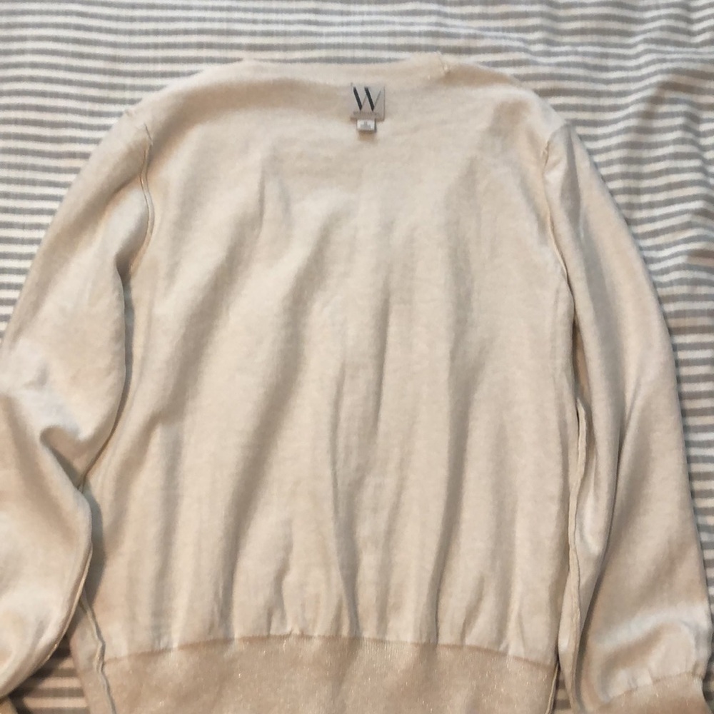 Sweater - Picture 9 of 9